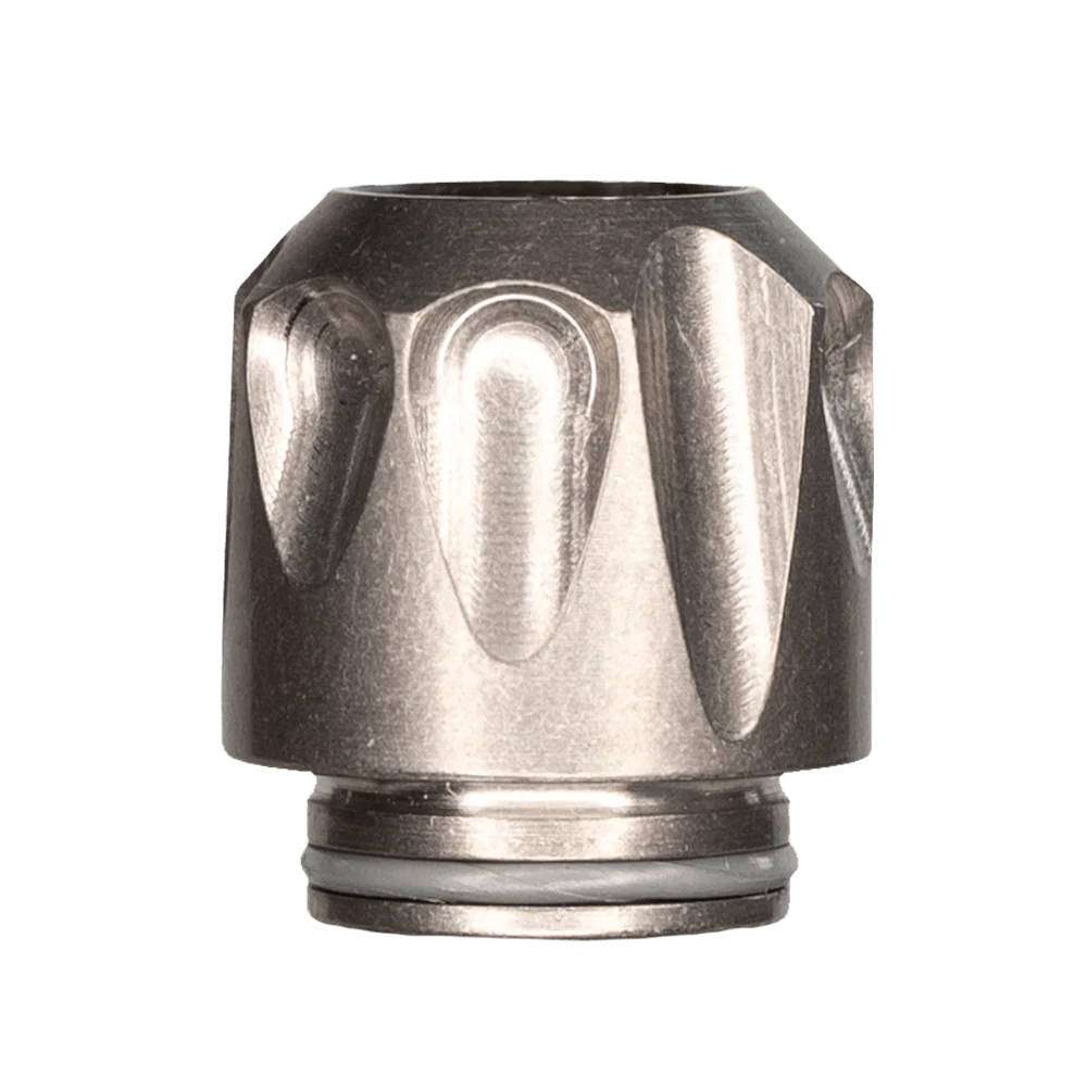 The VonG (i): Titanium - Image 8